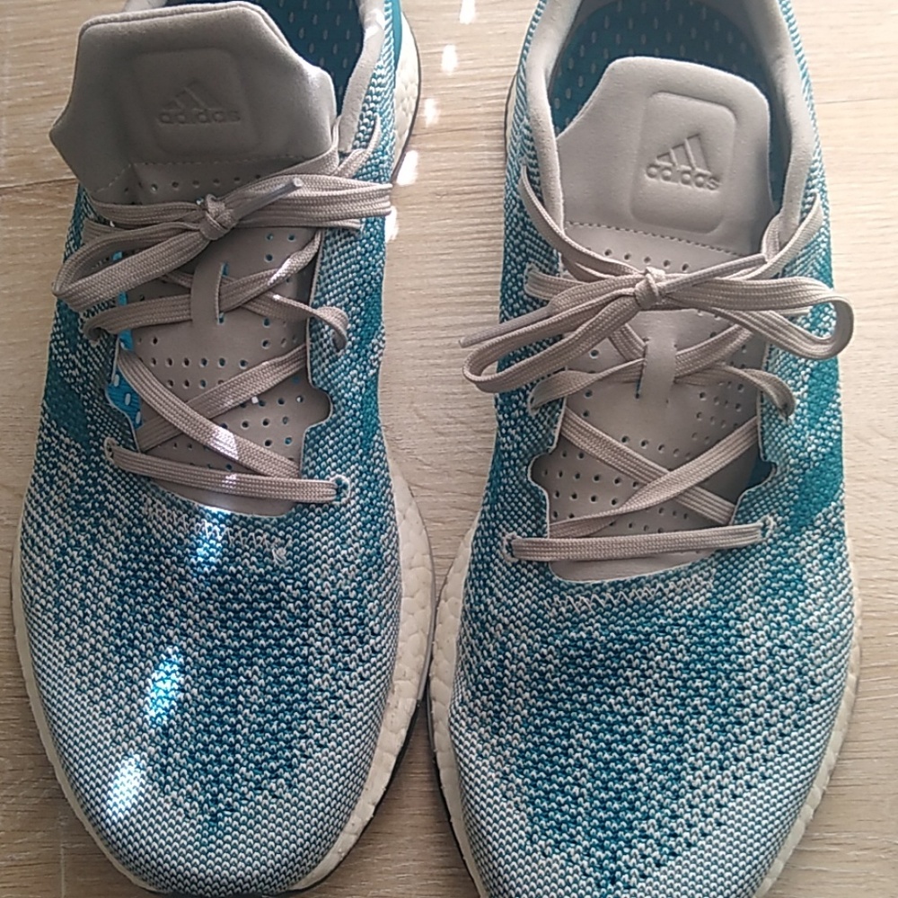 Gently Used Adidas Men's PureBoost size 12